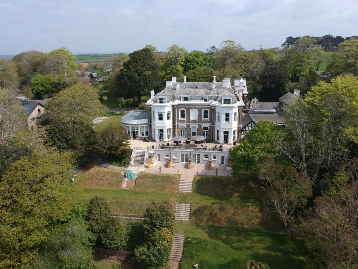 Trenython Manor Resort 福伊 外观 照片